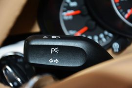 2016款保时捷Panamera