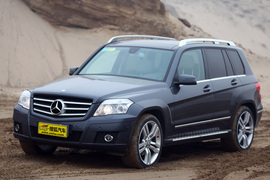 2010款奔驰GLK350对比测试