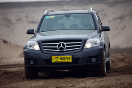 2010款奔驰GLK350对比测试