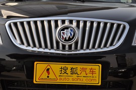 别克新君越2.4L豪华版OnStar