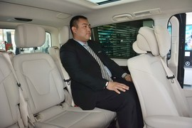 2016款福建奔驰V260尊贵版