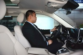 2016款福建奔驰V260尊贵版