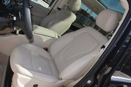 2016款福建奔驰V260尊贵版