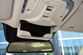 2016款福建奔驰V260尊贵版