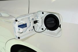 2016款丰田皇冠2.5L智享版