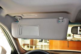 2016款丰田皇冠2.5L智享版