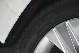2016款丰田皇冠2.5L智享版