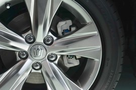 2016款丰田皇冠2.5L智享版