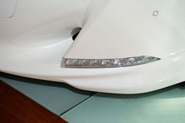 2016款丰田皇冠2.5L智享版