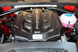 2016款保时捷Macan