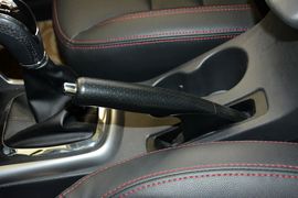 2015款奇瑞瑞虎3