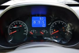 2015款奇瑞瑞虎3