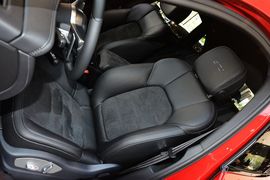 2016款保时捷Macan