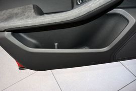 2016款保时捷Macan