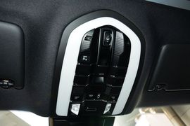 2016款保时捷Macan