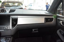 2016款保时捷Macan