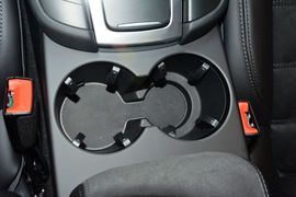 2016款保时捷Macan