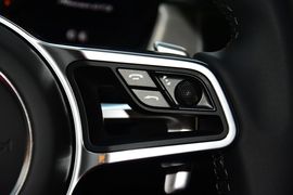 2016款保时捷Macan