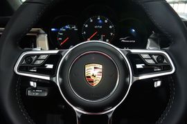 2016款保时捷Macan