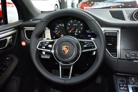 2016款保时捷Macan