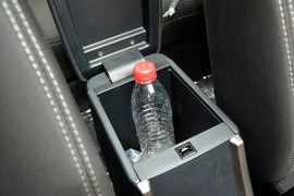 2016款海马M3