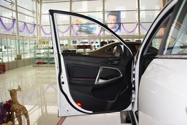 2016款奇瑞瑞虎5