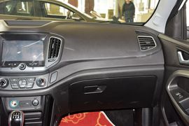 2016款奇瑞瑞虎5