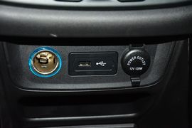 2016款奇瑞瑞虎5