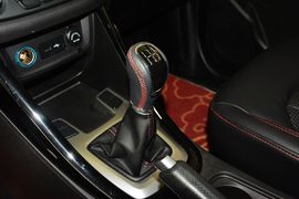 2016款奇瑞瑞虎5