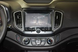 2016款奇瑞瑞虎5