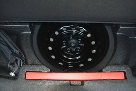 2016款海马V70