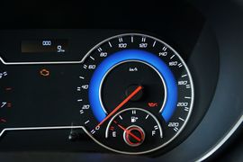2016款海马V70