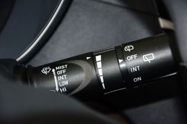 2016款海马V70