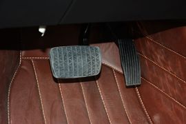 2015款别克君威1.6T领先技术型