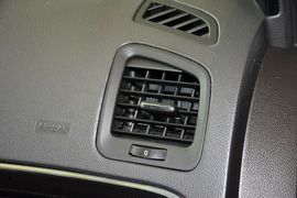 2015款别克君威1.6T领先技术型