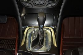2015款别克君威1.6T领先技术型