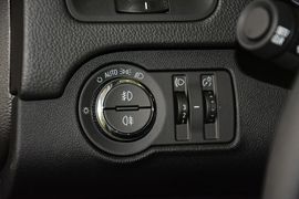 2015款别克君威1.6T领先技术型