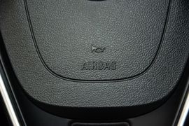 2015款别克君威1.6T领先技术型