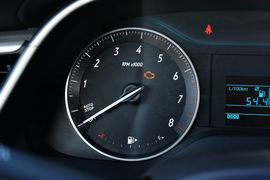 2016款别克英朗15N自动精英型