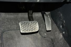 2015款别克昂科拉1.4T自动两驱都市精英型