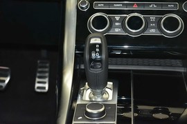 2016款路虎揽胜运动版2.0