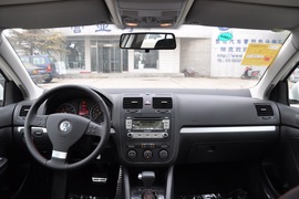 2010款大众速腾1.8TSI冠军版