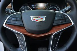 2016款凯迪拉克XT5