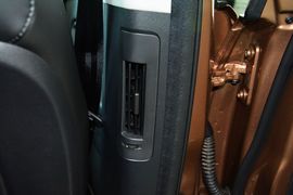 2016款路虎发现神行2.0T