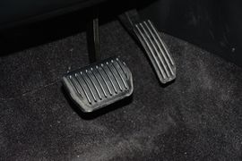 2016款路虎发现神行2.0T