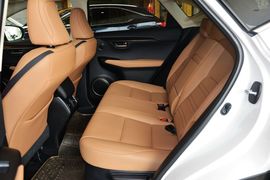 2016款雷克萨斯NX200