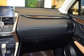 2016款雷克萨斯NX200