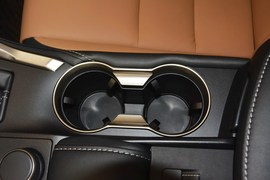 2016款雷克萨斯NX200