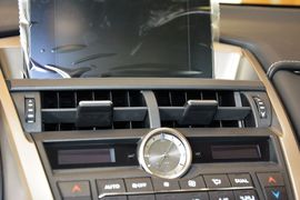 2016款雷克萨斯NX200