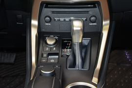 2016款雷克萨斯NX200